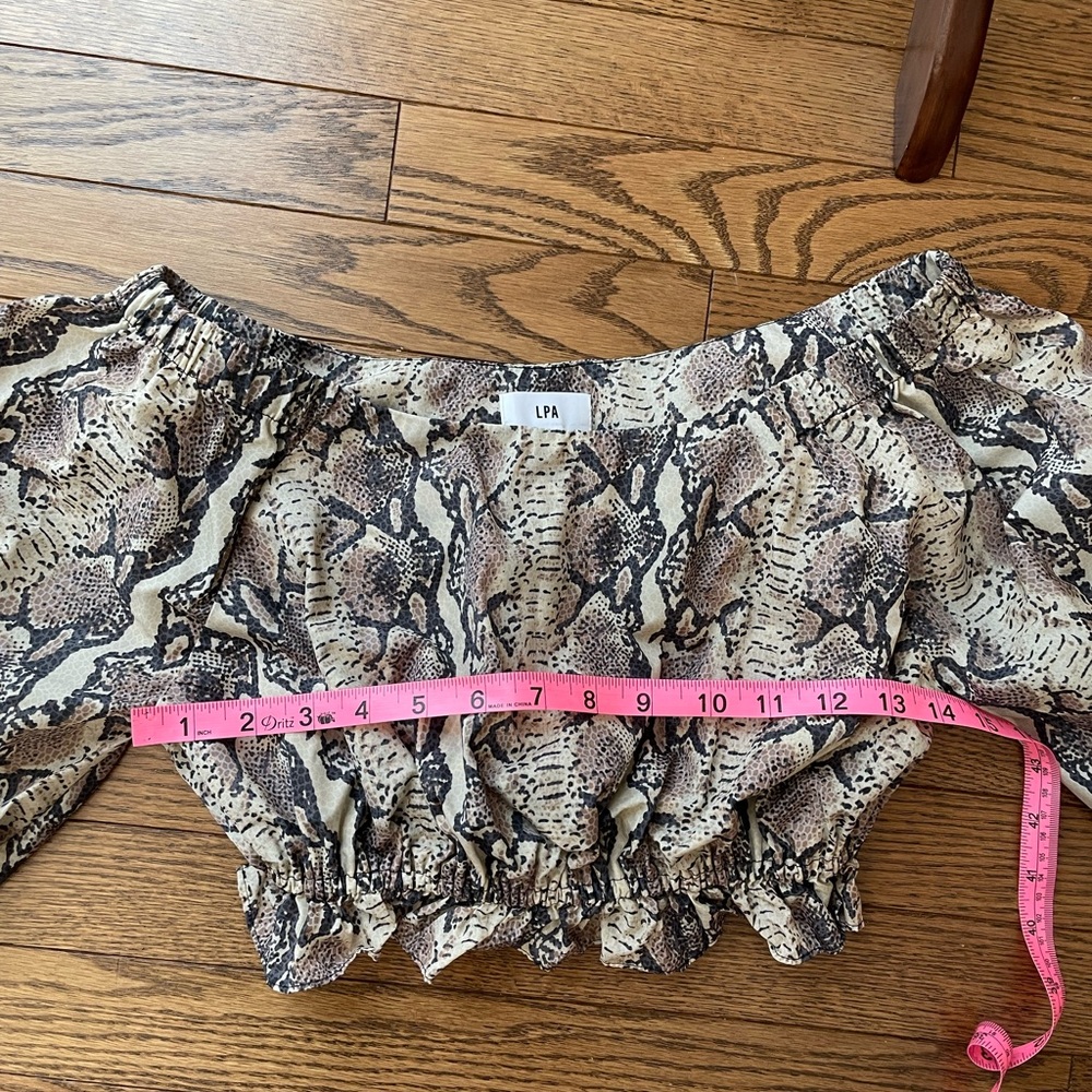 LPA REVOLVE Rara Snakeskin Ruffle Cropped Top - Picture 13 of 14